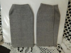 SWEATER GIRL GREY SKIRT BK